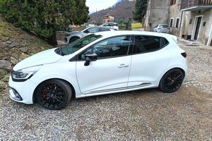 Clio rs4