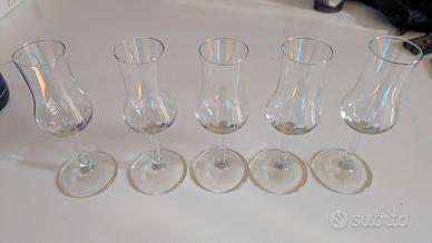 Set di 5 bicchieri da grappa a tulipano