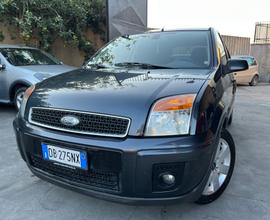 Ford Fusion 1.6 TDCi 5p. Collection