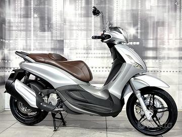 Piaggio Beverly 350 Sport Touring