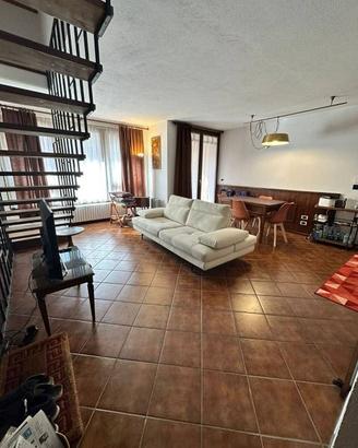 Appartamento di 78 m² con 2 locali e box auto a Ba