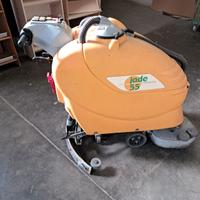 Macchina lavapavimenti jade 55