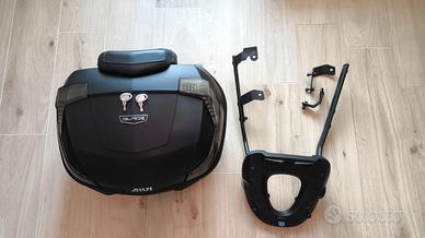 Bauletto GIVI e Staffe Portapacchi Piastra NC750X
