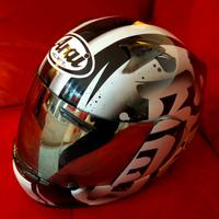 casco arai 
