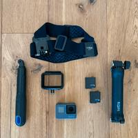 Go Pro Hero 5 + Accessori