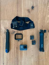 Go Pro Hero 5 + Accessori