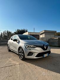 REANULT CLIO 5 serie 2023