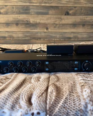 PreSonus Studio 1824c + 2x Behringer PS400