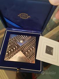 Arnaldo Pomodoro scultura  placca multiplo bronzo