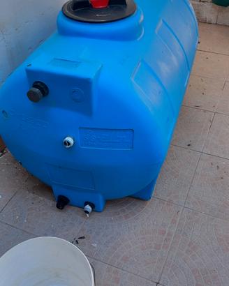 bidone di riserva acqua 