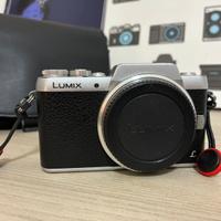 Fotocamera mirrorless panasonic lumix gf7 micro4/3