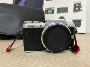 Fotocamera mirrorless panasonic lumix gf7 micro4/3