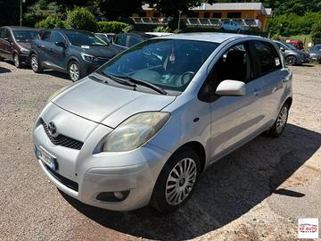 TOYOTA - Yaris 5p 1.3 automatica