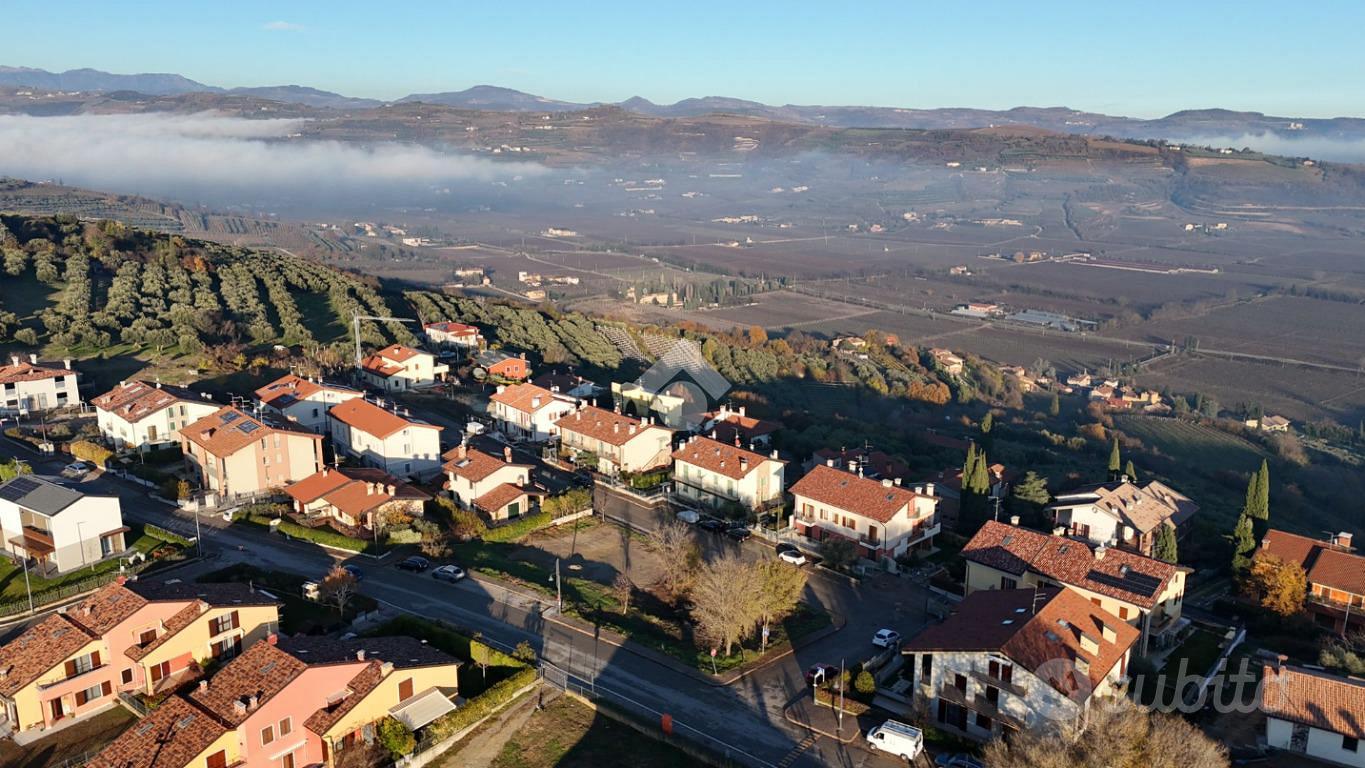TER. RESIDENZIALE A LAVAGNO - Vista 3