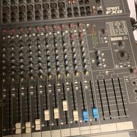 Mixer  Soundcraft Spirit Folio FX8