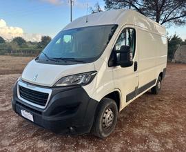 PEUGEOT Boxer 335 2.2 BlueHDi L2 H2 Furgone