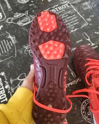 Scarpe da calcetto  taglia 39