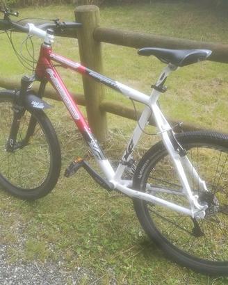 Mountain bike Hood