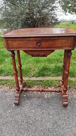 tavolino da lavoro fine 800