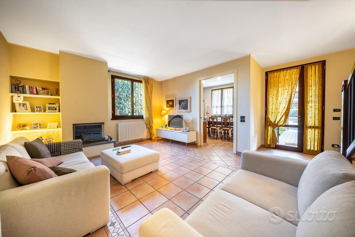 Casa – Rubiera - Vista 3