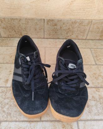 scarpe globe