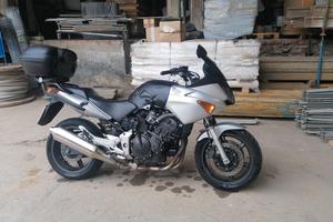 Honda cbf 600