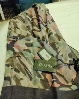 Foulard Guess