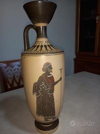 anfora ceramica stile greco