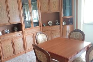 P.zza Carlo III ad., ampio trilocale c.a. 100 mq