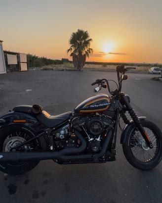 Street bob 107 anno 2019 km 11000