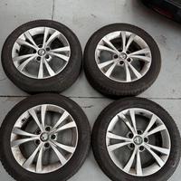 4 Cerchi e Gomme Originali Alfa Giulietta 16 Polli