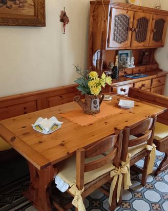 Arredamento per tavernetta rustica