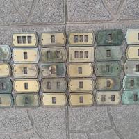 Placche in ottone per interruttori