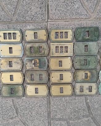 Placche in ottone per interruttori