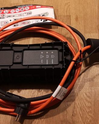caricabatterie domestico auto elettrica Mopar