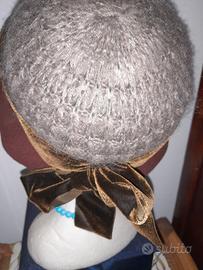 Cappello con fiocco "Kontessa"