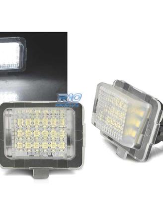 LUCI TARGA A LED MERCEDES W204 W205 W212 W221 W222