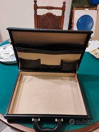 VALIGETTA 24 h IN VERA PELLE  BY VALENTINO  NUOVA