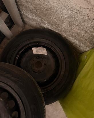 Cerchi e copponi panda da 14