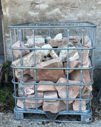 PIETRA NATURALE ROSA
