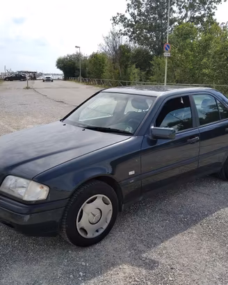 Mercedes C180 (1995)