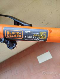 Decespugliatore BLACK+DECKER a filo