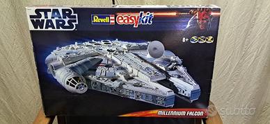 Millennium Falcon Star Wars 1/72 Revell 06658 Easy