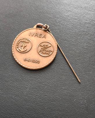 Medaglia marina militare e alpini