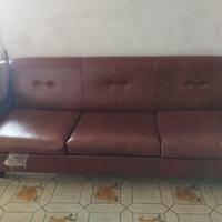 divano letto in pelle vintage 