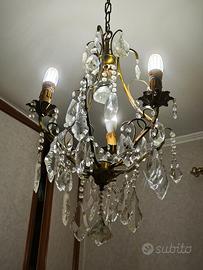 Lampadario a Goccia di Cristallo