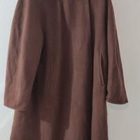 Cappotto marrone a mantella vintage donna.