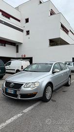 Volkswagen Passat 1.9 Tdi 105 cv comfortline