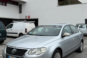 Volkswagen Passat 1.9 Tdi 105 cv comfortline