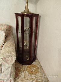 Colonna vetrina stile inglese